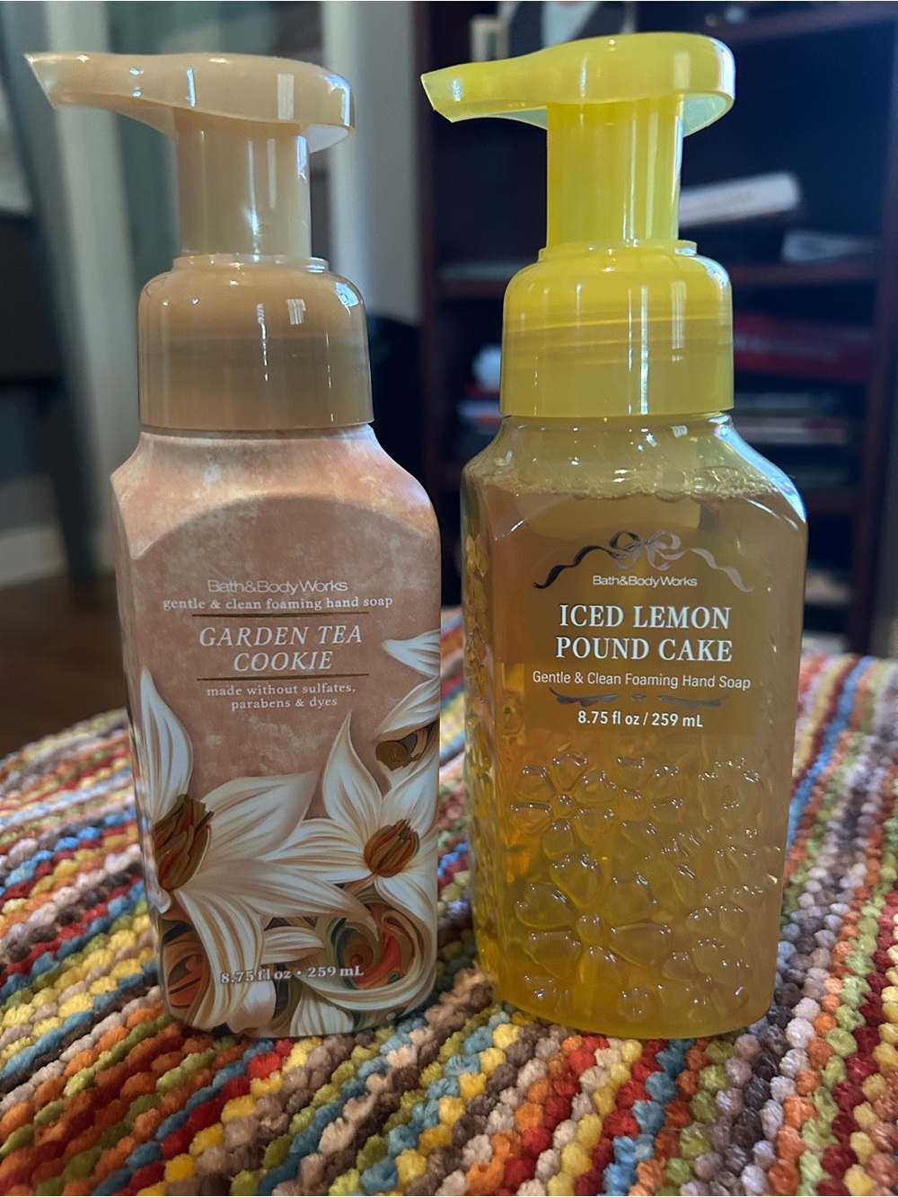Bath & Body Works Iced Lemon and Garden tea cookie hand soap New